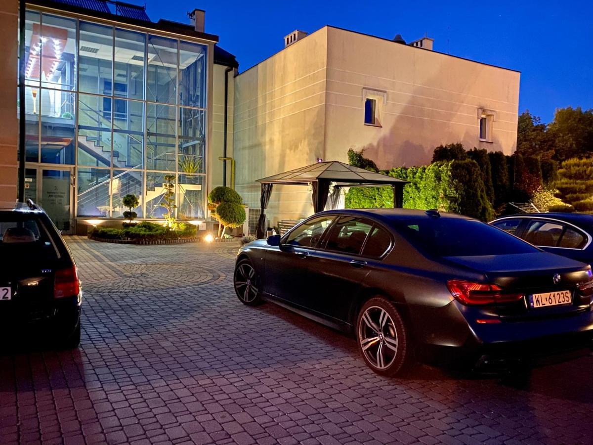 Konstantynów Łódzki Apartamenty I Pokoje „Pod Jedynka” מראה חיצוני תמונה