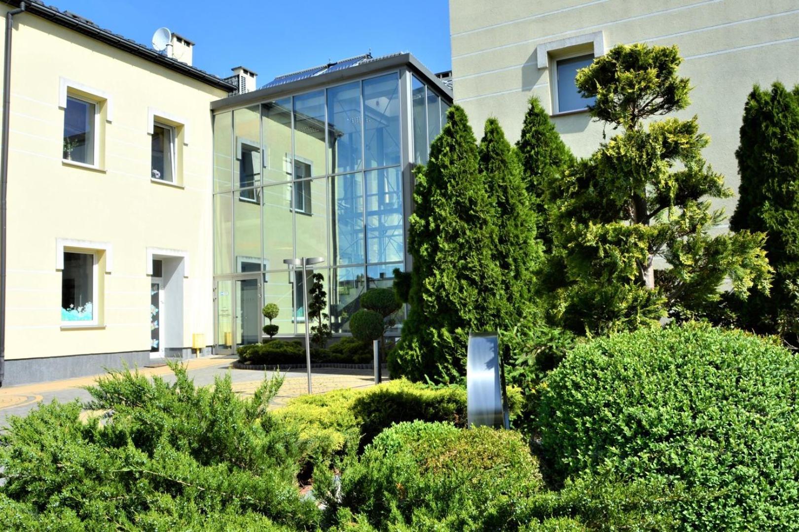 Konstantynów Łódzki Apartamenty I Pokoje „Pod Jedynka” מראה חיצוני תמונה
