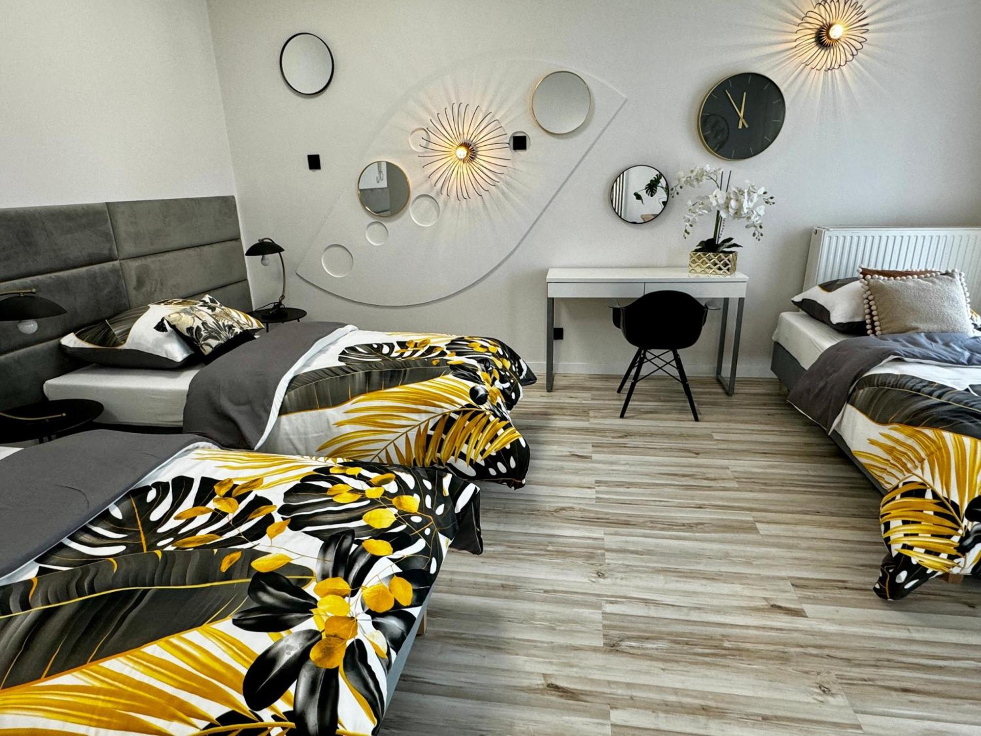 Konstantynów Łódzki Apartamenty I Pokoje „Pod Jedynka” מראה חיצוני תמונה