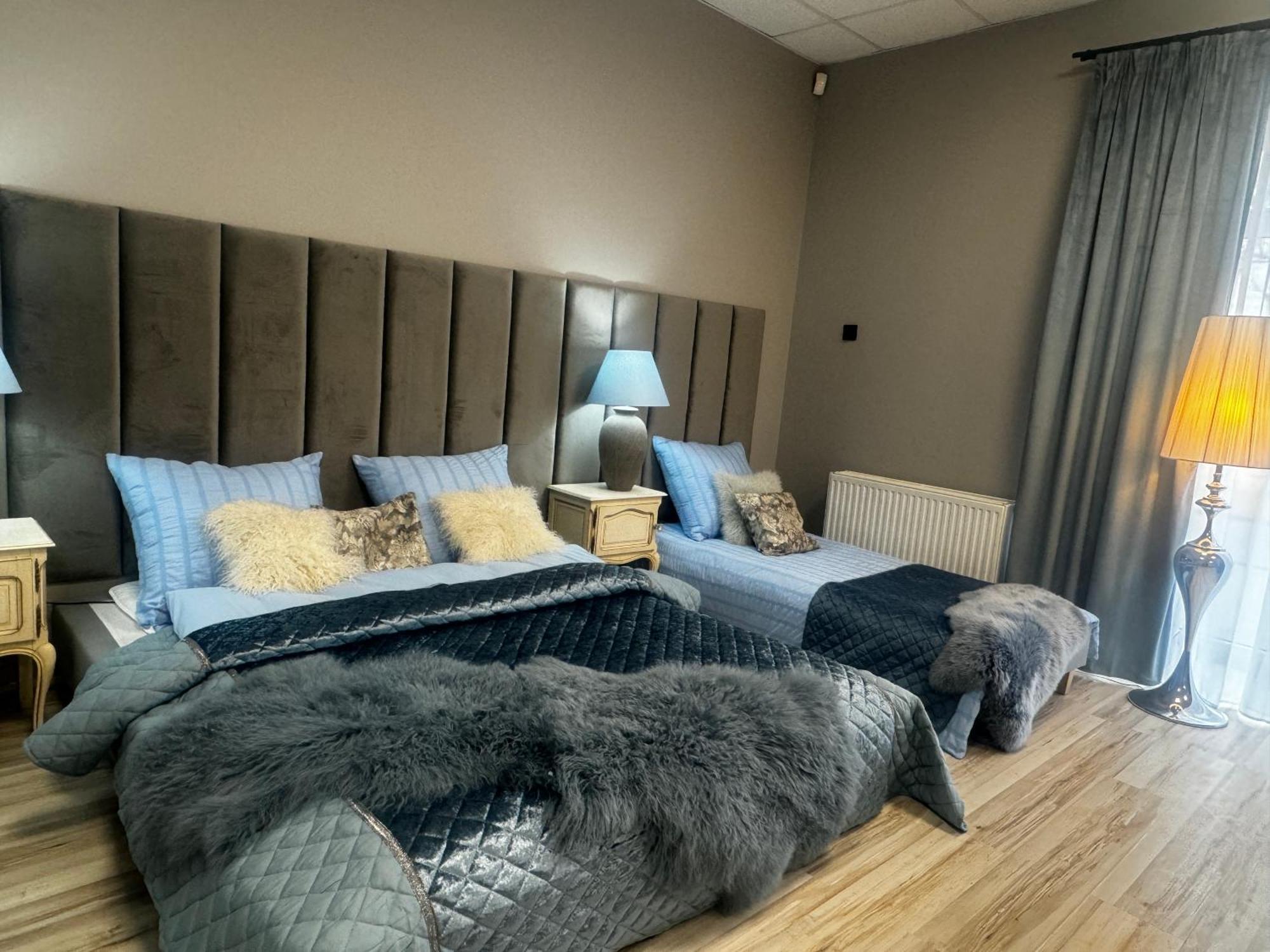 Konstantynów Łódzki Apartamenty I Pokoje „Pod Jedynka” מראה חיצוני תמונה