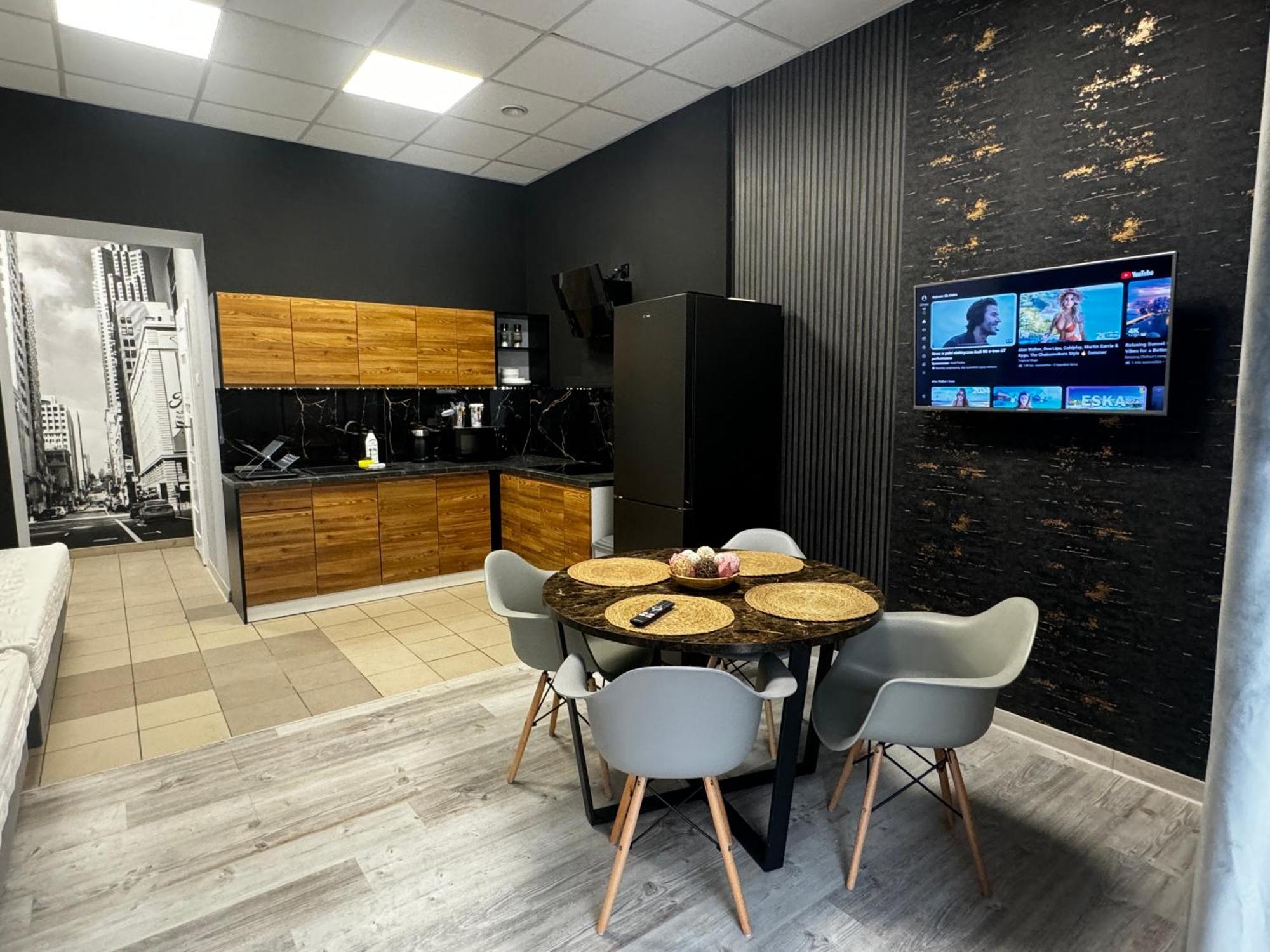 Konstantynów Łódzki Apartamenty I Pokoje „Pod Jedynka” מראה חיצוני תמונה